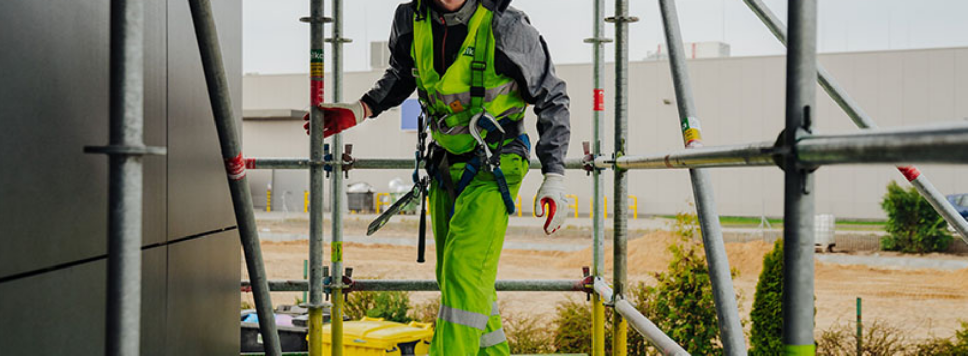 Czy opłaca się inwestować we własne rusztowanie? Analiza kosztów dla firm budowlanych